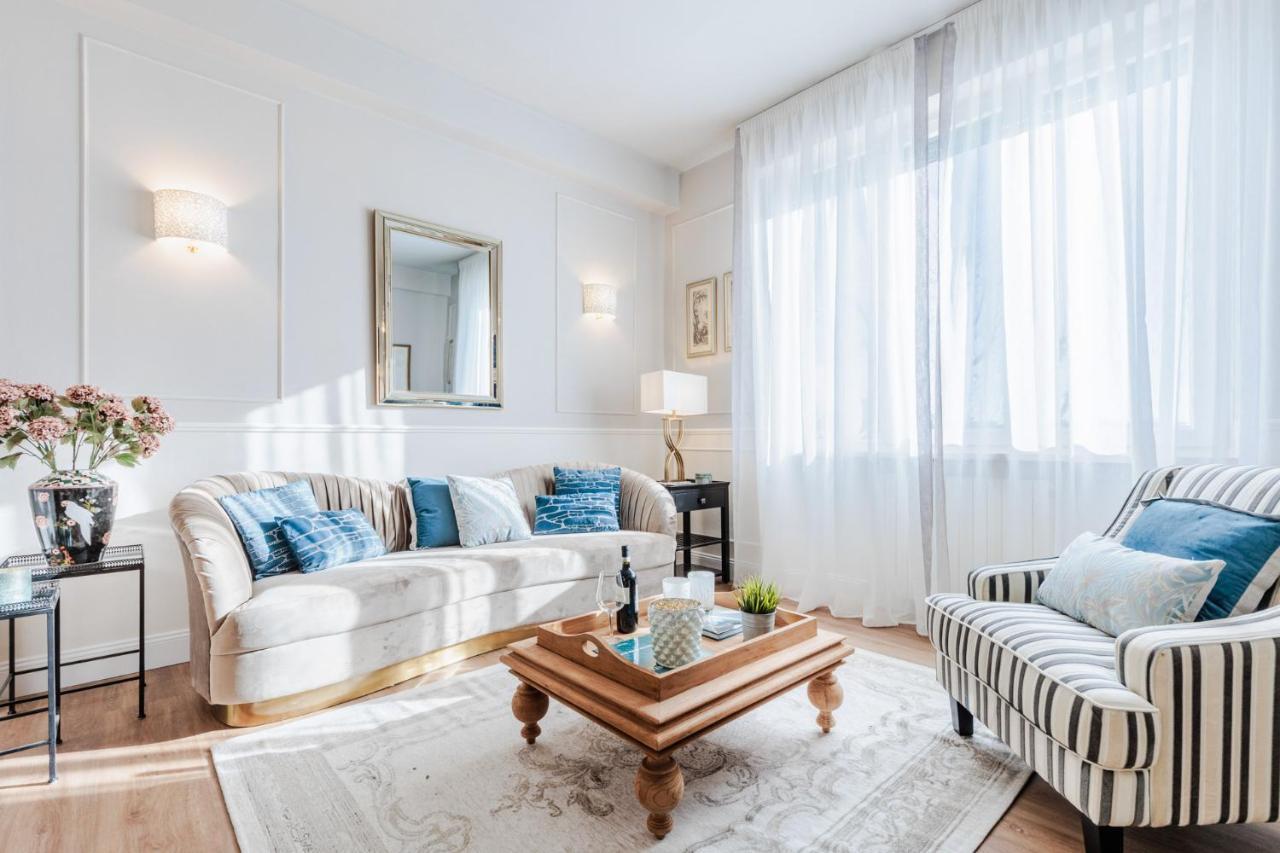 "Libeccio Apartment" Fronte Mare Con Garage Privato Lido di Camaiore Exterior photo