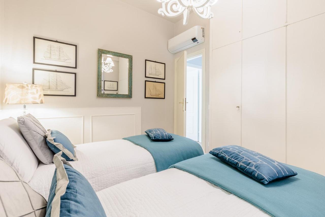"Libeccio Apartment" Fronte Mare Con Garage Privato Lido di Camaiore Exterior photo
